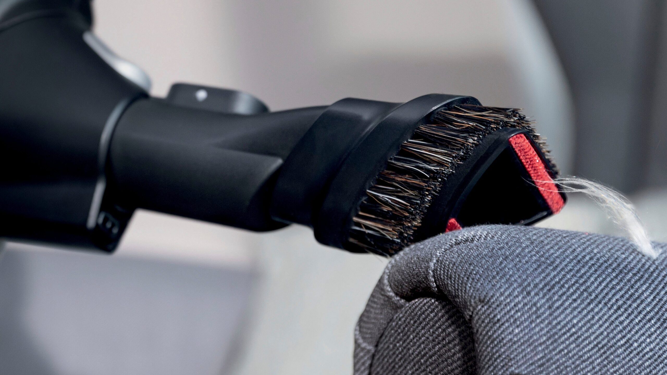 BOSCH Akku-Stielstaubsauger Unlimited Serie 7 BKS711PET, beutellos, 40 Min. Laufzeit, knickbares Rohr, inkl. umfangreichen Zubehör – Bild 7