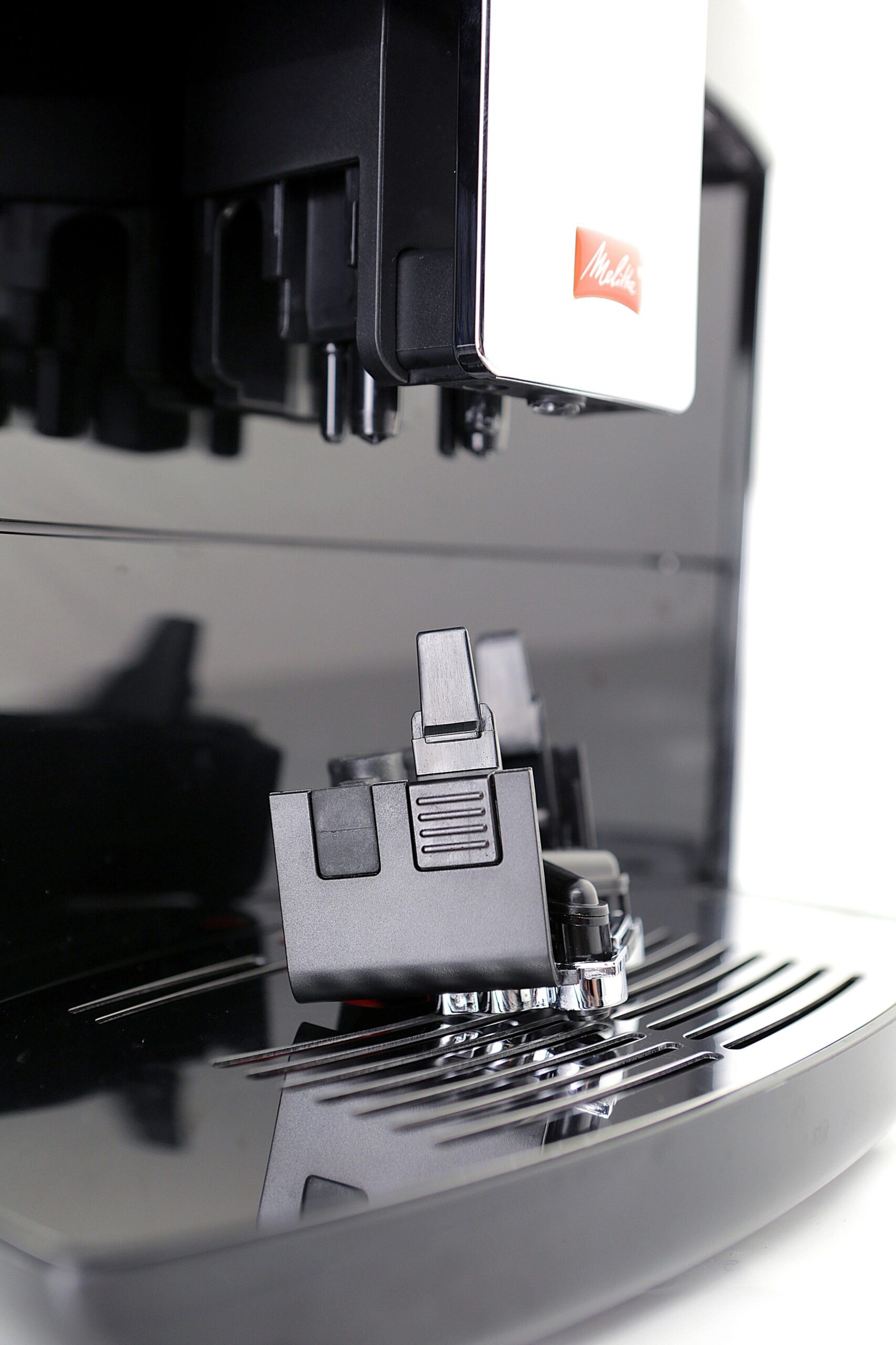 Melitta Kaffeevollautomat Barista TS Smart® F850-102, schwarz, 21 Kaffeerezepte & 8 Benutzerprofile, 2-Kammer Bohnenbehälter – Bild 4